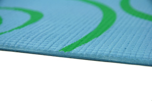 Mata do jogi z paskiem BB 8300 niebieska - Body Scultpture