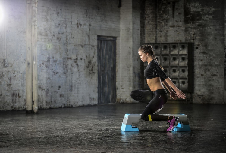 Step RAP 11150BL - Reebok