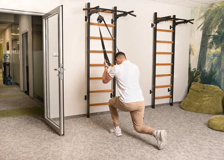 Podwieszane pasy treningowe do ćwiczeń BenchK RECOIL z torbą