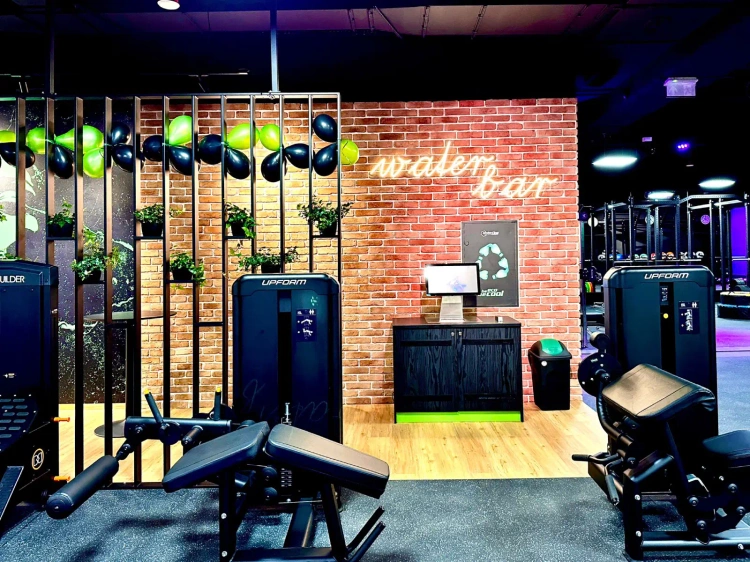 Maszyna na mięśnie dwugłowe UR-U037 2.0 - UpForm