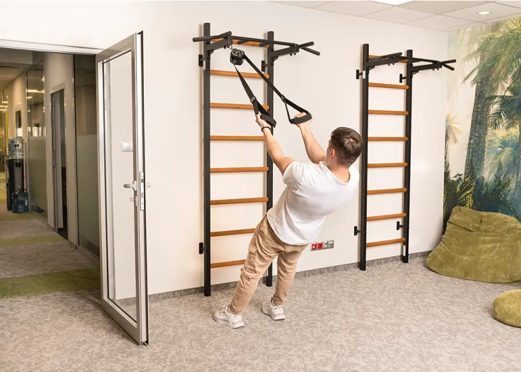 Podwieszane pasy treningowe do ćwiczeń BenchK RECOIL