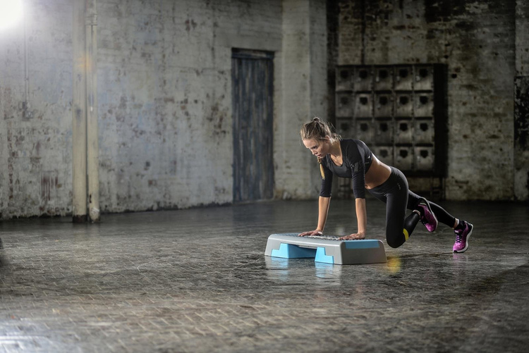 Step RAP 11150BL - Reebok