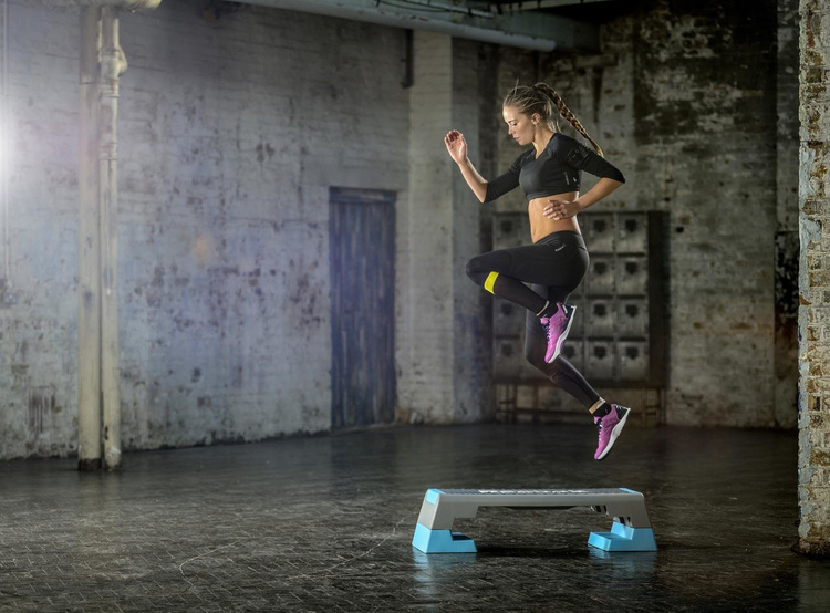 Step RAP 11150BL - Reebok