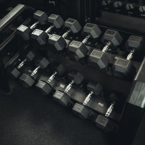 Hantla żeliwna gumowana HEX 2,5 kg - UpForm