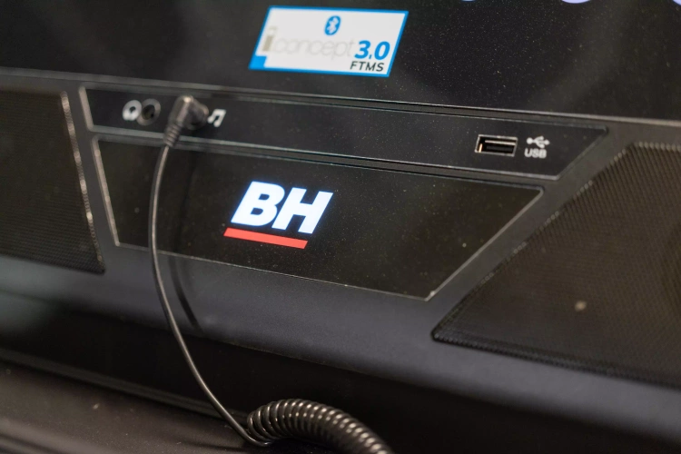 Bieżnia Treningowa RS1000 Led AC G6179 - BH Fitness