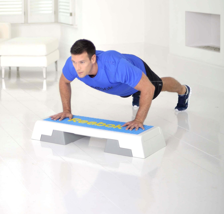 Step z DVD 11150CY niebieski - Reebok