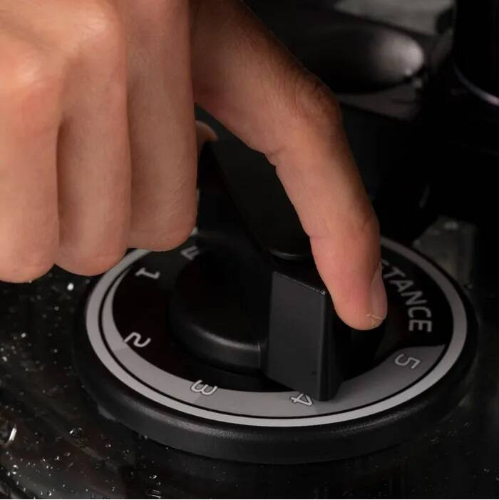 Wioślarz wodny AQUON WATER FLOW BT - Finnlo