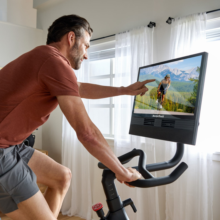 Rower spinningowy 24 Studio Bike - NordicTrack