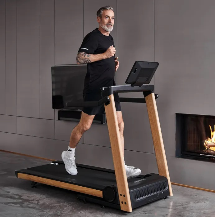 Bieżnia elektryczna Q. VADIS 12.0 NorsK - Hammer