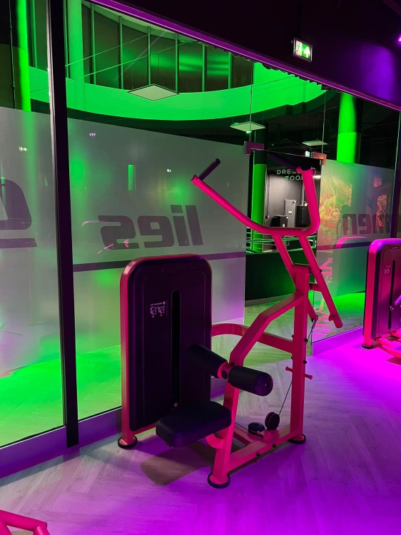 Maszyna ze stosem na plecy - ściąganie z góry (trening obwodowy) US-U006 - UpForm